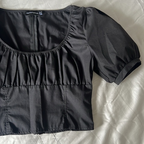 Black blouse - Picture 4 of 10